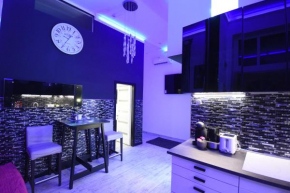 Modern Design Apartment in the City Center